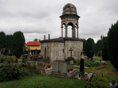 Boží hrob na Františkánském hřbitově Votice_6