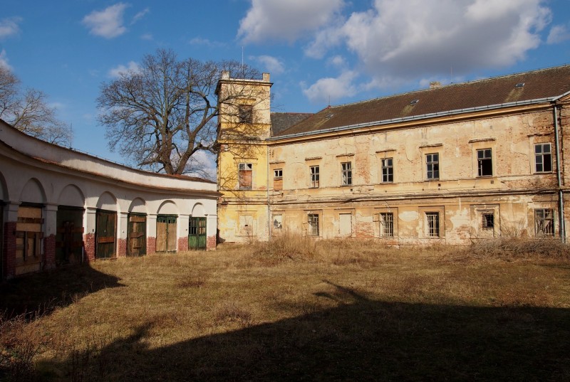 Zámek a park Veselí nad Moravou_20